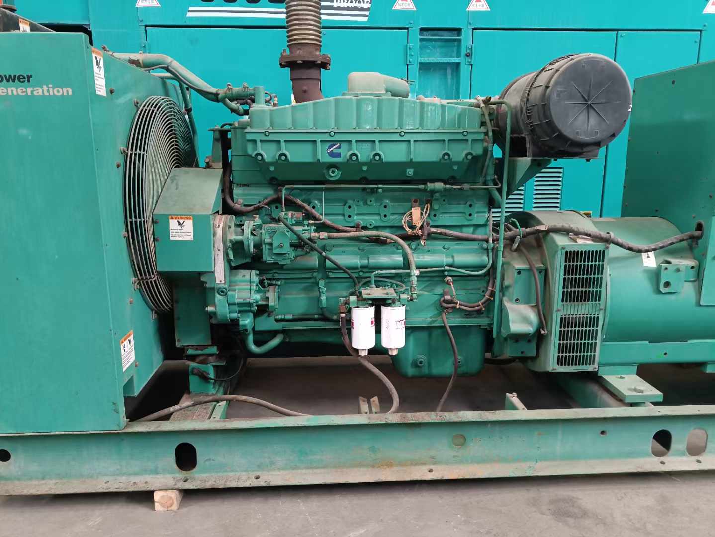 合作过载会对 600kW 柴油发电机组造成哪些损害?