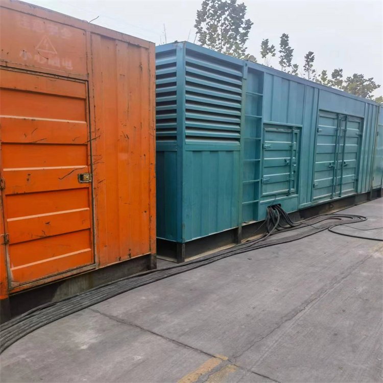 合作如何选择适合 600kW 柴油发电机组的热继电器?